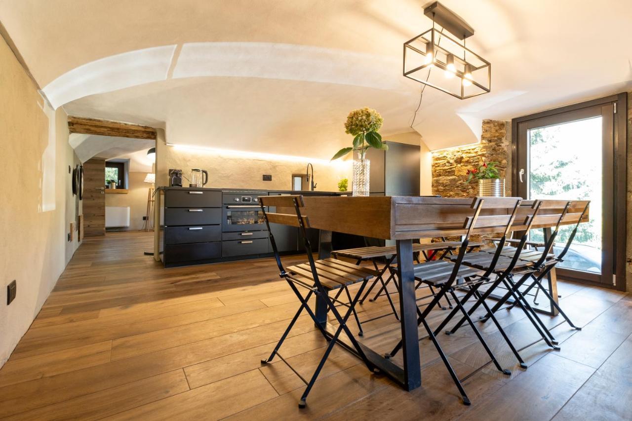 Castelnuovo Nigra L'Ozio Creativo B&B 외부 사진