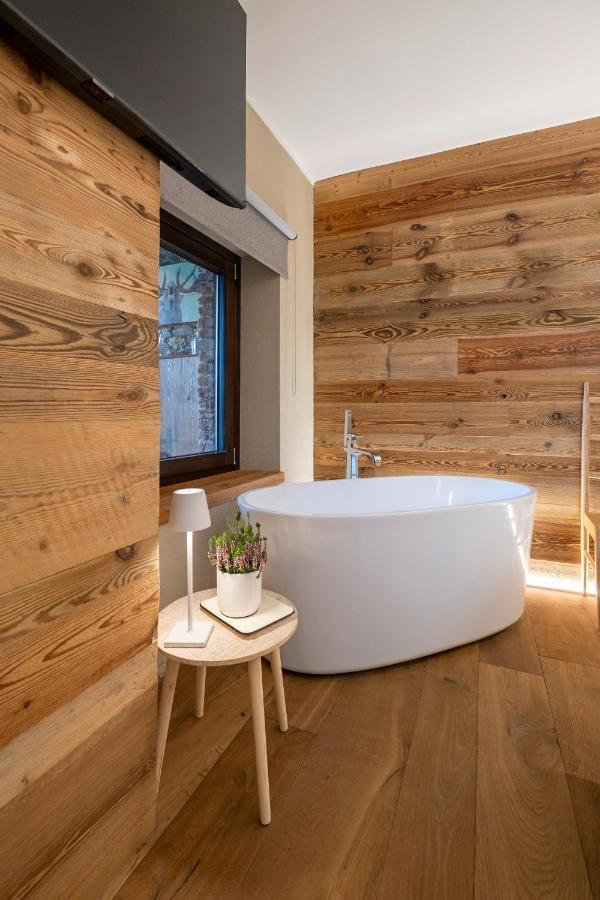 Castelnuovo Nigra L'Ozio Creativo B&B 외부 사진