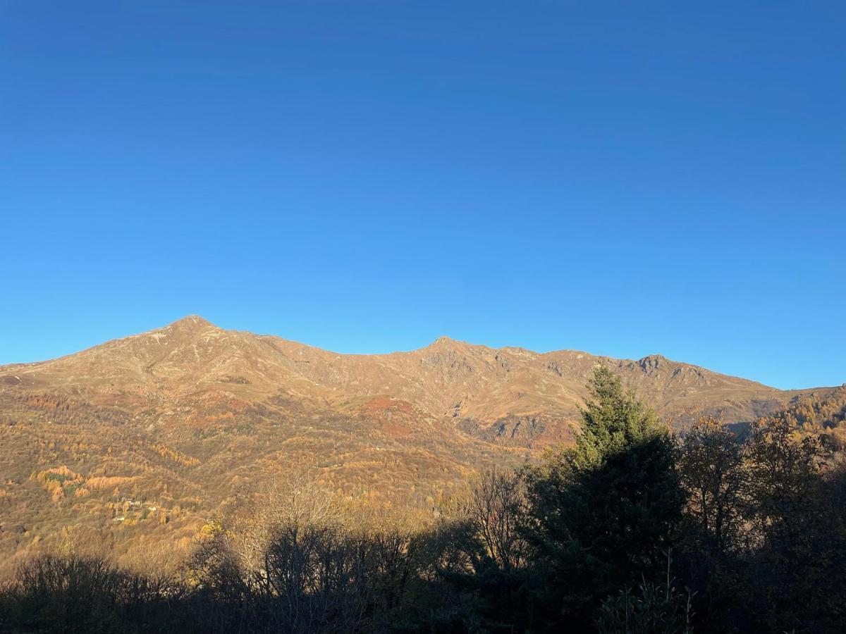 Castelnuovo Nigra L'Ozio Creativo B&B 외부 사진